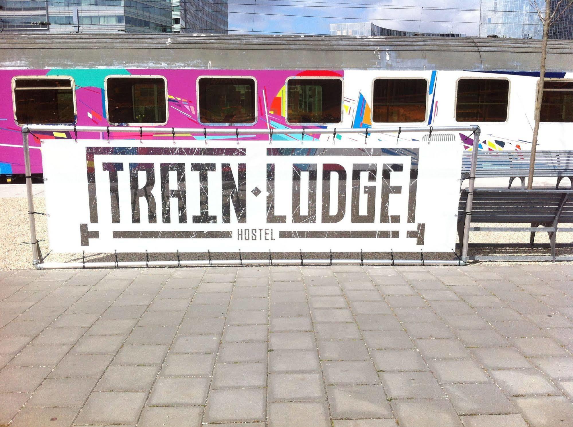 Train Lodge Амстердам Екстериор снимка